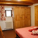Lejlighedshotel Casa Chamonin 3*