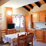 Lejlighedshotel Casa Chamonin 3*