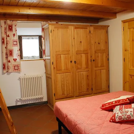 Aparthotel Casa Chamonin 3*