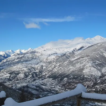 Aparthotel Casa Chamonin Gressan