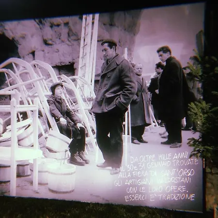 Lägenhetshotell Casa Chamonin Gressan