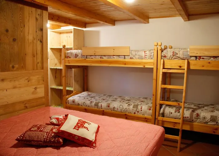 Apartmanhotel Casa Chamonin 3*