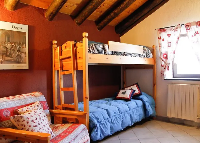 Apartmanhotel Casa Chamonin 3*