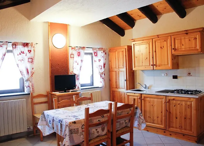 Apartmanhotel Casa Chamonin 3*